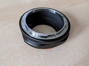 a lense adapter